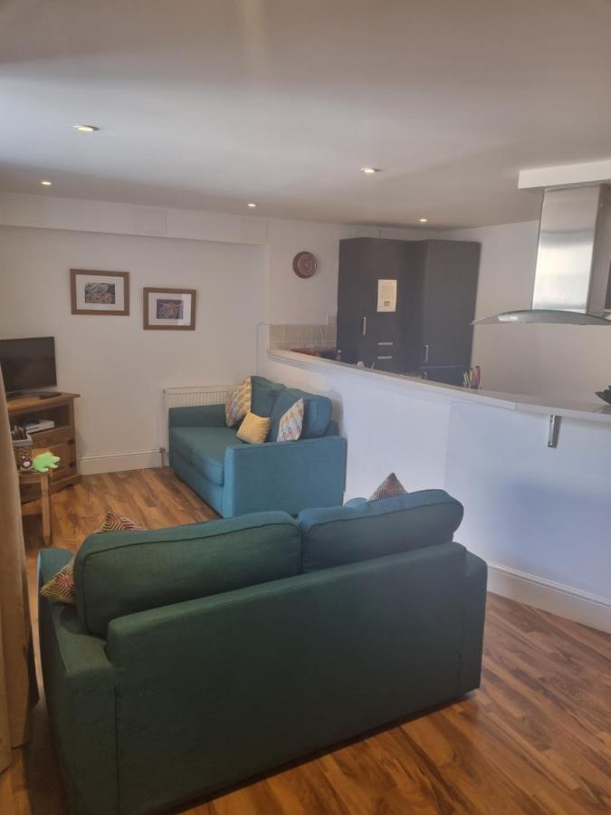 Stunning Spacious Apartment On River Ness Inverness Eksteriør billede